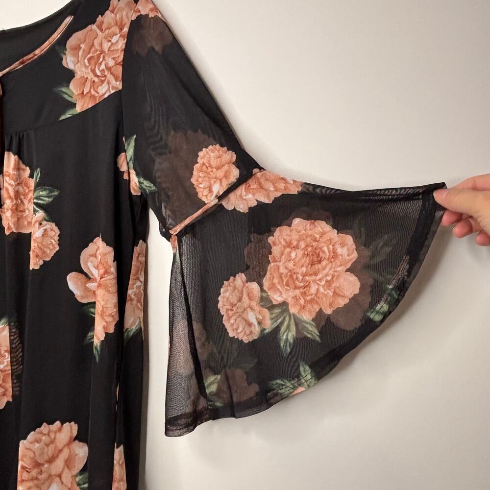 Black Floral Mesh Bell Sleeve Blouse Women’s Med Boho Sheer Sleeve Top - Picture 5 of 8